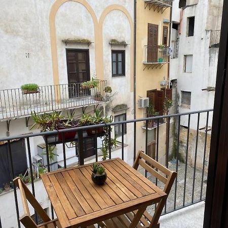 La Barbera'S Apatments Old Town Pa Apartment Palermo Exterior photo